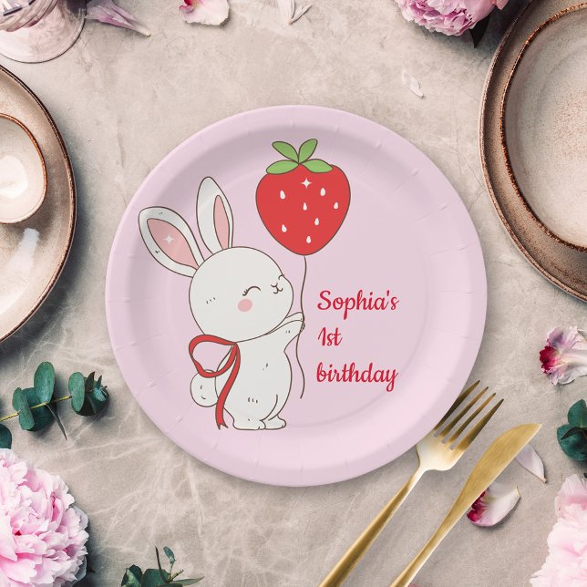 Prato De Papel Aniversário Coelho Morango Rosa (Criador carregado)