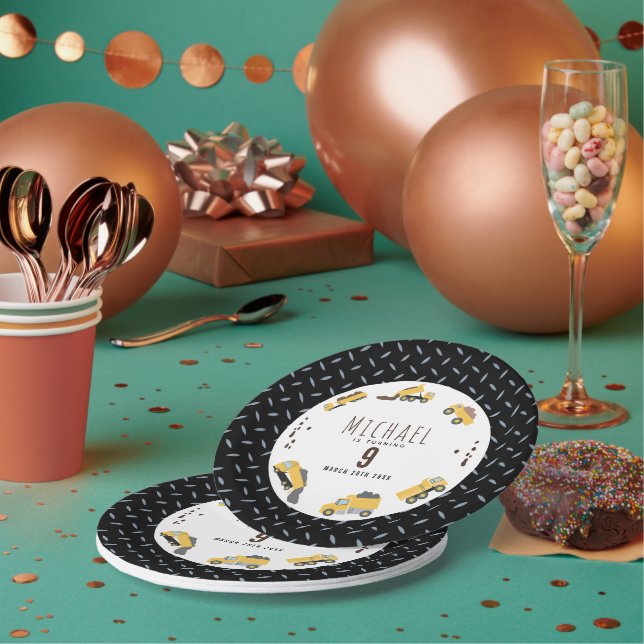 Prato De Papel Aniversário dos Caminhões de Construção de Bombard (Múltiplo)