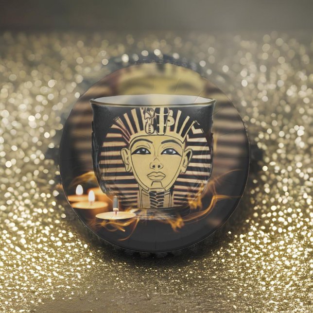 Prato De Papel Antigo rei egípcio com luzes brilhantes (Ancient Pharaoh Paper Plate designed with candles)