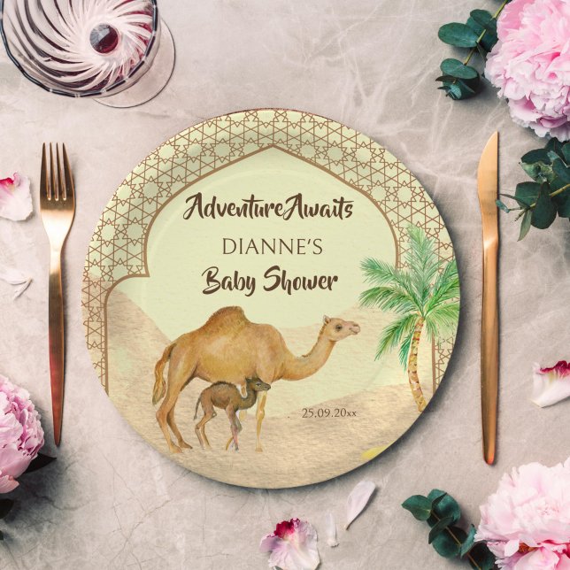 Prato De Papel Aventura aguarda chá de fraldas de camelo bebê des (Adventure awaits Arabian desert baby camel baby shower monogram personalized printed paper plates)