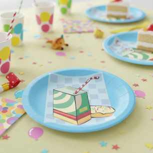 Prato De Papel Beba Com Uma Placa De Papel De Palha