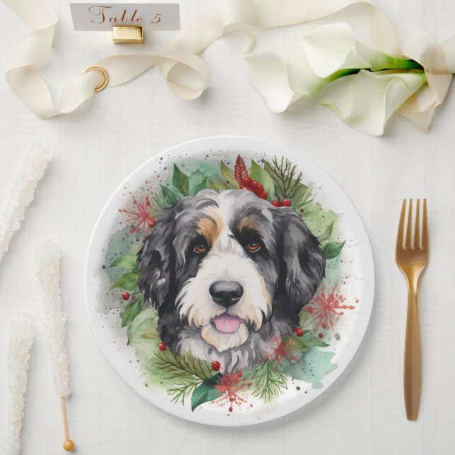 Prato De Papel Bernedoodle Christmas Wreath Festivo Pup (Casamento)