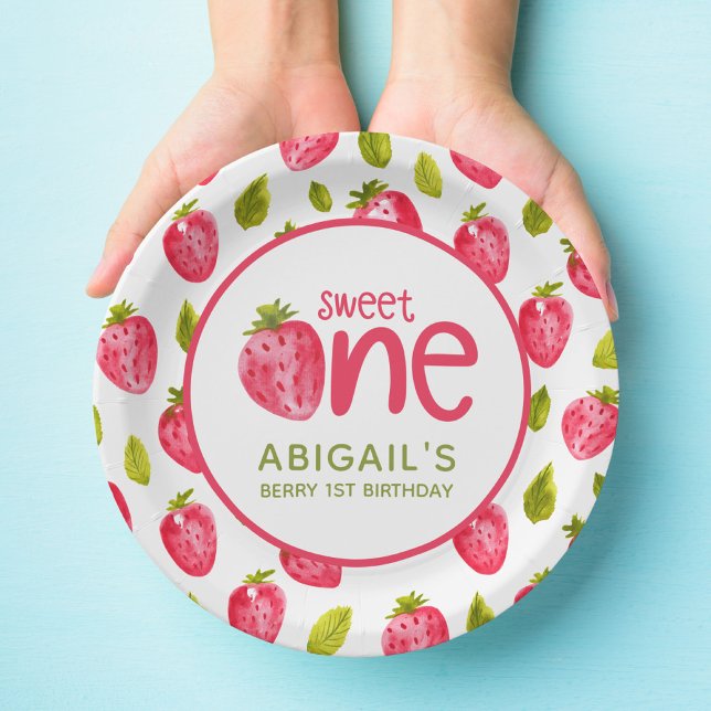 Prato De Papel Berry First Birthday (Criador carregado)