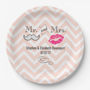 Prato De Papel bigode e Lábios Sr. & Peach Chevron Wedding
