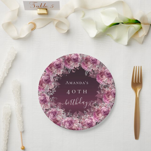 Prato De Papel Birthday burgundy rosa floral name script (Casamento)
