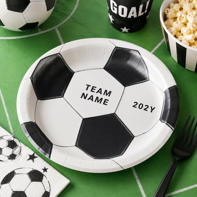 Prato de Papel Bola de Futebol | Placas de Festa d (Personalized soccer party plate with team name and year for birthday table styling.)