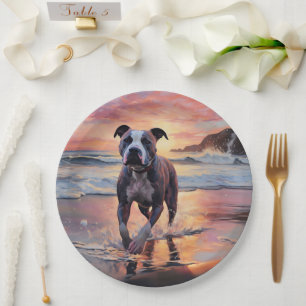 Prato De Papel Cachorro Sandy American Staffordshire na Praia ao