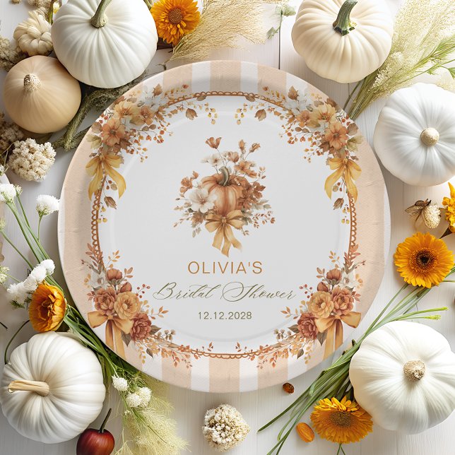 Prato De Papel Casamento Boêmio Floral Apaixonar-se Chá de Noiva (Criador carregado)
