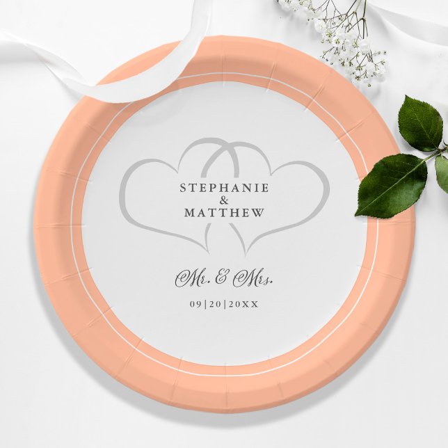 Prato De Papel Casamento Sr. e Sra. Elegante Pêssego Branco (Elegant Peach Wedding Mr & Mrs Names Date Hearts Paper Plates)