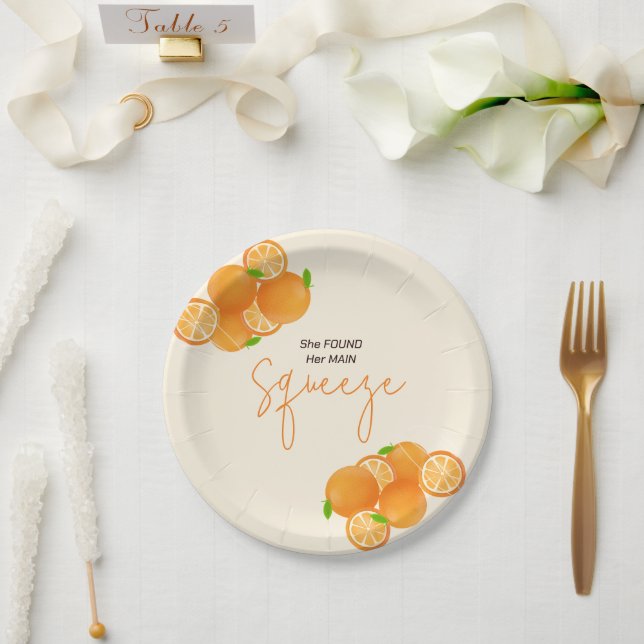 Prato De Papel Chá de Noiva: Ela Encontrou Seu Amor (Casamento)