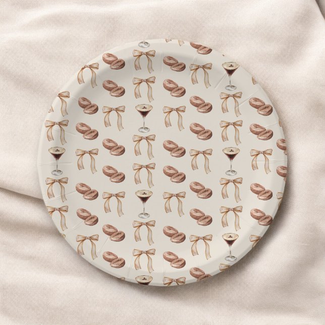 Prato De Papel Chá de Noiva Espresso Martini 'O Amor Está Cozinha (Criador carregado)