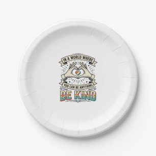Prato De Papel Coração Arco-Íris de Mãos de Camiseta Vintage Be K
