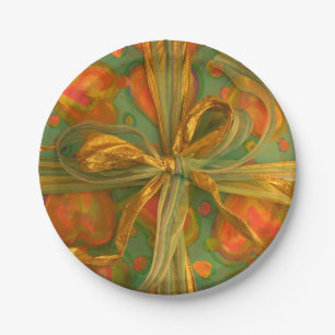 Prato De Papel Corações e arcos vermelhos e verdes