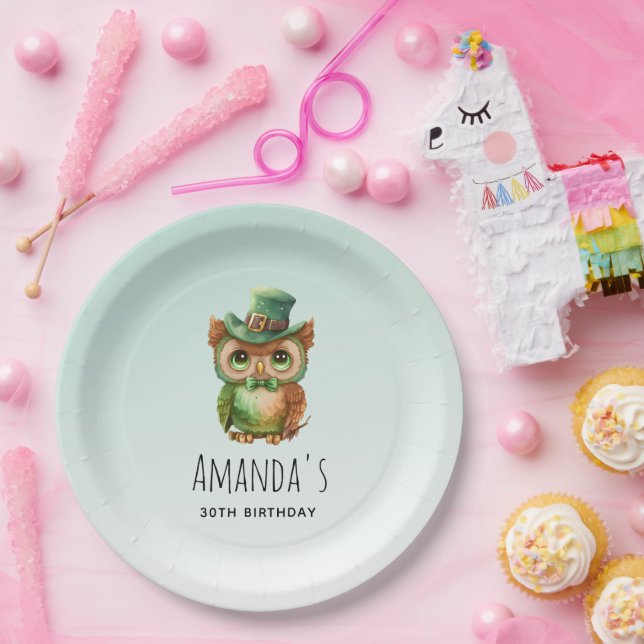 Prato De Papel Coruja Bonita em um Chapéu Verde (Festa)