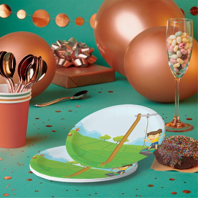 Prato De Papel Crianças No Parque (Criador carregado)