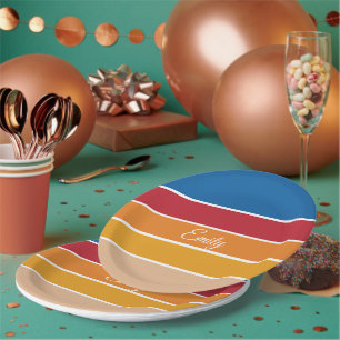 Prato De Papel Design de faixas coloridas inspiradas na safra