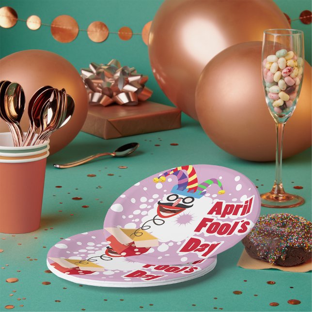 Prato De Papel Dia dos Padrões de Abril (Criador carregado)