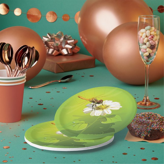 Prato De Papel Dragonfly Em Uma Placa De Papel Flor (Criador carregado)