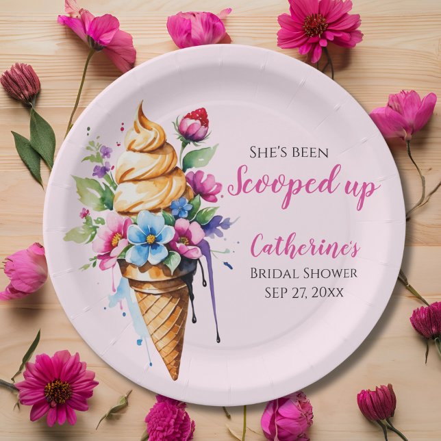 Prato De Papel Ela Foi Levada Sorvete Chá de Noiva (Flat lay she’s been scooped up ice cream themed blush pink plate with watercolor floral ice cream )
