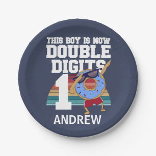 Prato De Papel Este menino agora tem dois dígitos engraçados 10º