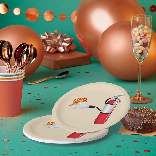 Prato De Papel Extintor De Incêndios Destacando Chapas De Papel (Criador carregado)