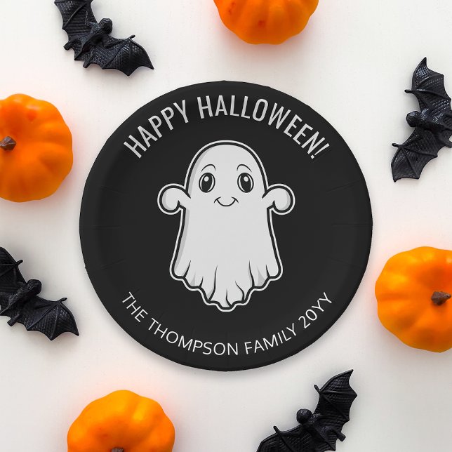 Prato De Papel Fantasma Feliz Feliz Halloween Preto e Branco (Cute ghost design for a Halloween party or a get together. Personalize with your custom text!)