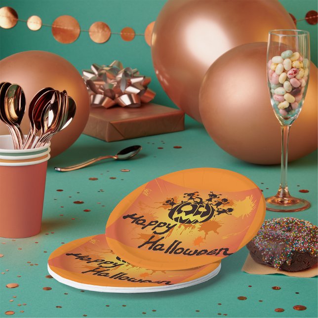 Prato De Papel Feliz Ilustração de Halloween (Criador carregado)