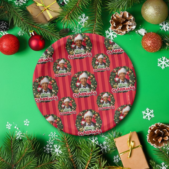 Prato De Papel Férias de Natal | Padrão Clarkmas Feliz (Plate on table)
