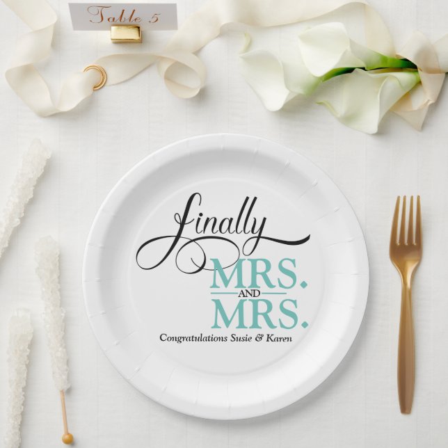Prato De Papel Finalmente Recepção de Casamento de Sra e Sra  (Casamento)