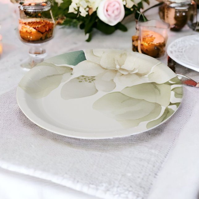 Prato De Papel Folhagem de casamento elegante verde suave (Elegant Wedding Foliage Muted Green Paper Plates from Ricaso. Perfect for your reception dinner. )
