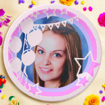 Prato De Papel Foto com moldura de Festa de aniversário de Pastel<br><div class="desc">Carregue uma foto e crie facilmente sua placa de papel personalizada. Clique em EDIT (EDITAR) para alterar qualquer uma das três cores de design. Você pode TRANSFERIR este DESIGN em outros produtos do Zazzle e ajustá-lo ao ajustado da maioria dos itens do Zazzle. Os designs Standard Studio são feitos em...</div>