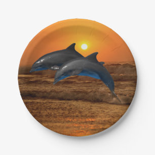 Prato De Papel Golfinho de Bottlenose no por do sol