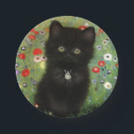 Prato De Papel Gustav Klimt Kitten<br><div class="desc">Placas de papel com um gatinho Gustav Klimt! Este gatinho preto veste um colar prateado e se senta num campo de flores vermelhas, azuis, brancas e amarelas. Um presente maravilhoso para amantes de gatos e entusiastas de arte austríacos!</div>