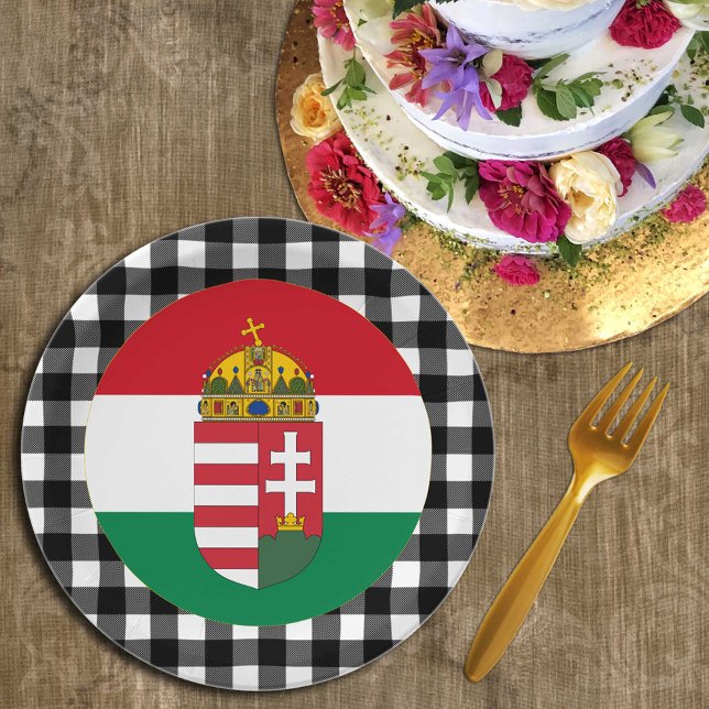 Prato De Papel Hungria Plate, xadrez de búfalos e Bandeira Húngar (Criador carregado)