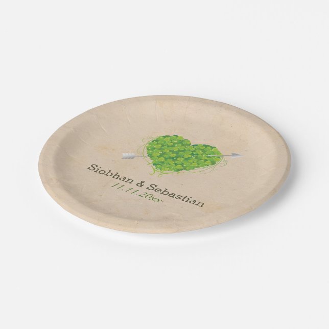 Prato De Papel Irish Wedding Shamrock Heart (Inclinado)