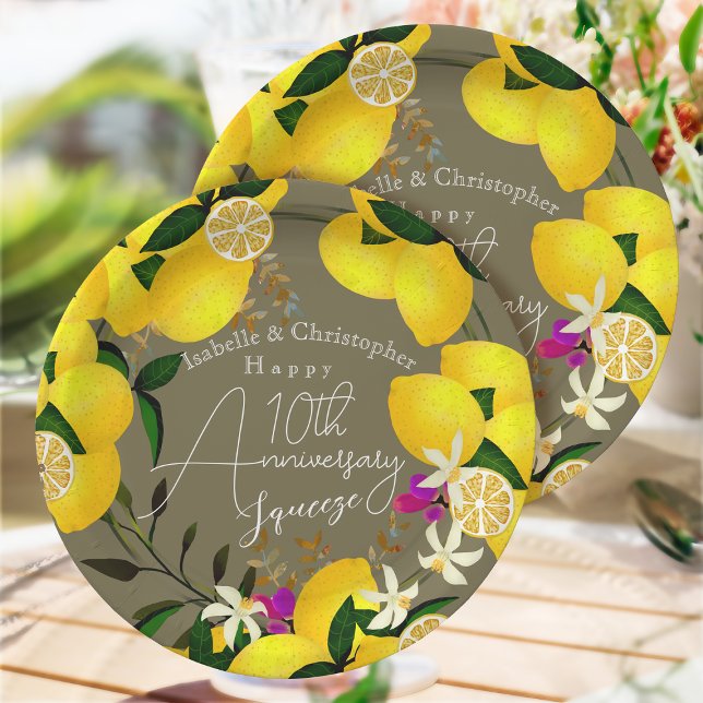 Prato De Papel Lemon Squeeze  (10th Anniversary Wedding 
Party Paper Plate)