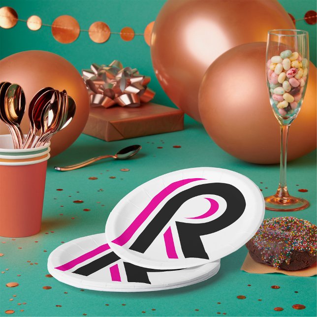 Prato De Papel Letra rosa e preta R (Criador carregado)