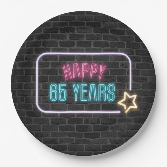 Prato De Papel Letreiro de Neon de Aniversário de 65 Anos em Pare (Frente)