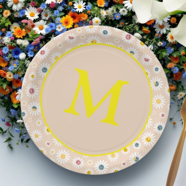 Prato De Papel Monograma Colorido Smiling Daisy personalizado (Colourful Monogram Smiling Daisy personalised Paper Plates)