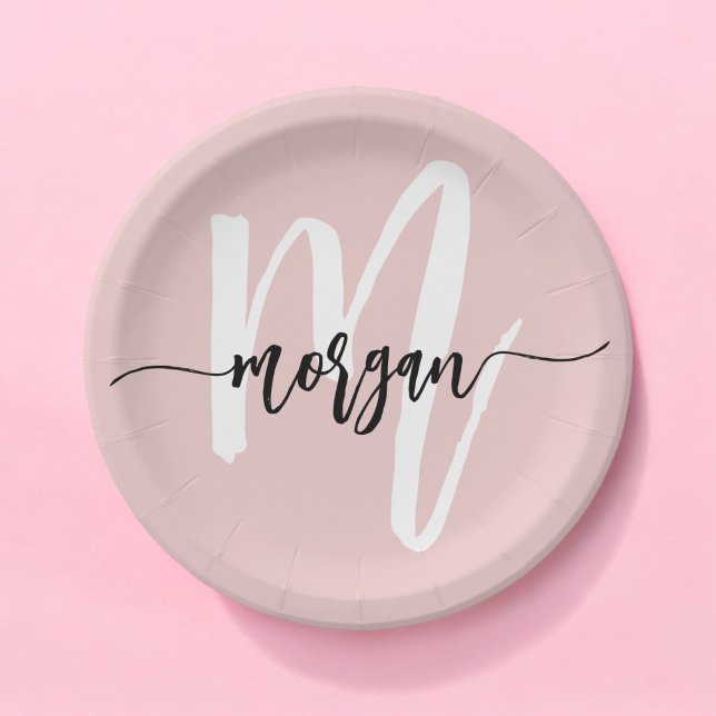 Prato De Papel Nome de Monograma Feminino Moderno em Script Rosa  (Criador carregado)