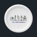 Prato De Papel Nova Iorque Landmarks Hanukkah NYC Chanukah<br><div class="desc">Apresenta uma ilustração original de caneta e tinta de vários pontos de referência "vestidos" para a temporada de férias. Perfeito para comemorações de Hanukkah.</div>