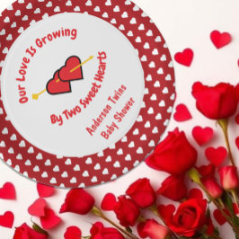 Prato De Papel O Amor Cresce Por Dois Corações Gêmeos