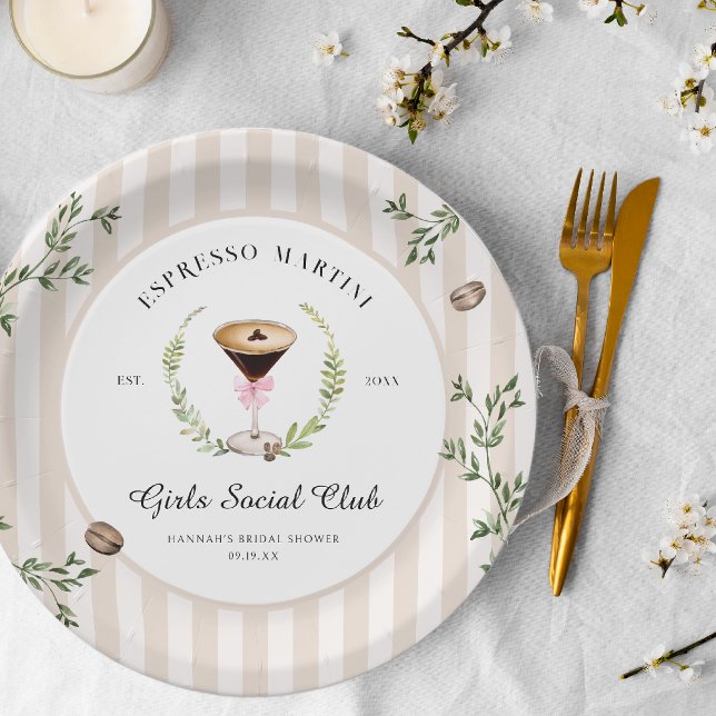 Prato De Papel O Amor Está Cozinhando | Chá de Bebê com Espresso  (Criador carregado)