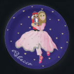Prato De Papel Pasta de Papel Clara Castanho-claro Ballerina Clar<br><div class="desc">Aproveite este prato personalizado de "Nozes Ballerina de Natal", bem para as suas guloseimas de Natal! Os design podem ser editados e/ou transferidos para outros produtos do Zazzle. A cor de fundo pode ser alterada. Obrigados para parar e comprar. Seu negócio é muito apreciado. Comentários e sugestões são sempre bem-vindos....</div>