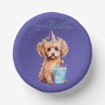 Poodle Feliz de Aniversário com o Chapéu do Partid