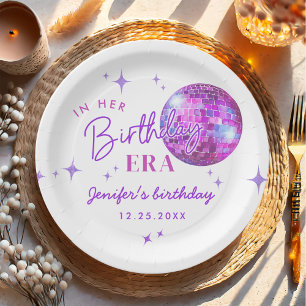 Prato De Papel Púrpura Na Minha Era De Aniversário