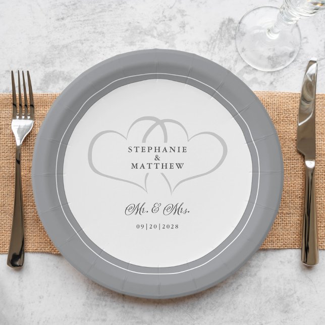 Prato De Papel Rico Elegante do Sr. e Sra. Cinza White Hearts (Elegant Wedding Mr & Mrs Gray White Hearts Fancy Paper Plates)