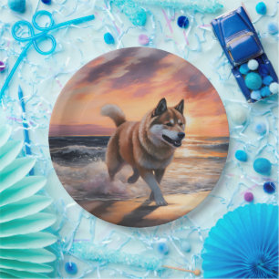 Prato De Papel Sandy Paws Akita Dog em Beach Sunset