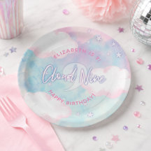 Sonhadora Menina No Nono Aniversário 