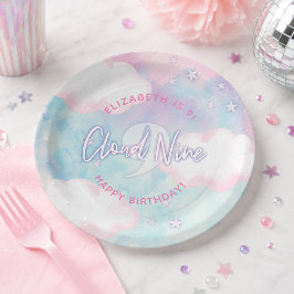 Prato De Papel Sonhadora Menina No Nono Aniversário